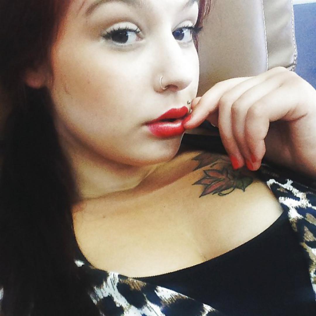 tattoolady aus Groningen,Niederlande